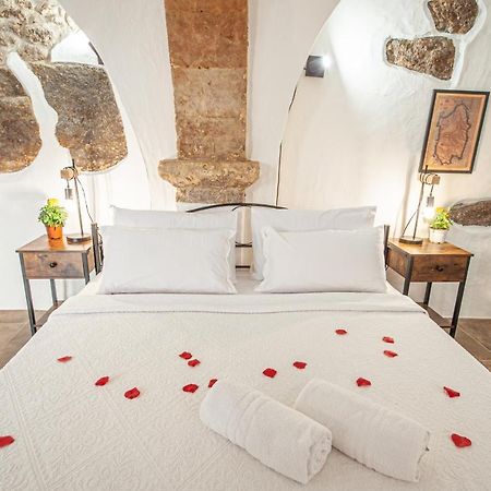Romantic Loft With Jacuzzi In The Castle Castelsardo Buitenkant foto